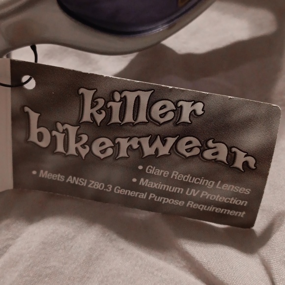 2 pairs sunglasses for kids by Mad Dog - Picture 3 of 6